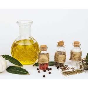 Spice Oils and Essential Aromatic Oils