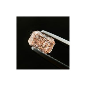 0.25ct to 1.5ct Emerald Cut Diamond