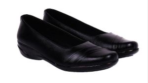 Ladies Leather Formal Shoes