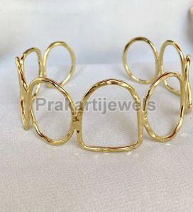 Ladies Daisy Cuff Bracelet