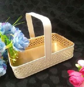 9x9x3 inch iron basket