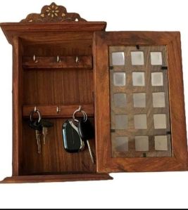 WOODEN KEY HOLDER BOX
