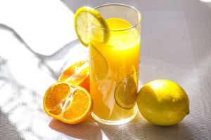 Lemon Squash Drink Crush