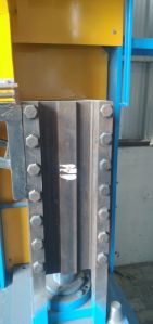 interlocking block making machine