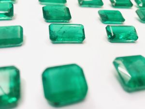Natural Emerald Gemstone