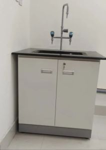 laboratory sink unit