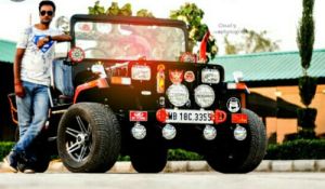 black open modified jeep