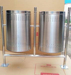 Stainless Steel Swing Dustbin