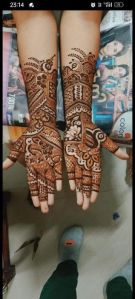 Engagement mehndi