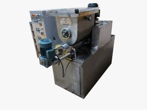 Semi Automatic Pasta Making Machine