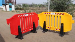 Red / Yellow LLDPE Road Safety Fence Barricade RSF-214012