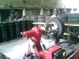 Truck Tyre Changer For 56 Inch Disk