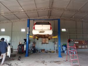 2 Post Car Lift