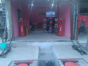 Wheel Alignment Machines