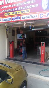 Wheel Alignment Machines
