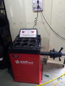 Wheel Balancing Machine
