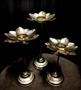 Iron Gold Color Metal Lotus Candle Stands