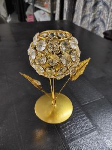 Metal crystal candle holder