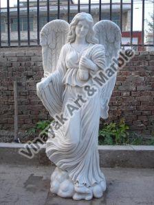 White Praying Ange Statue