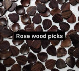 WOODEN GUITAR PICK