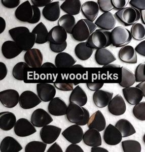 WOODEN GUITAR PICK