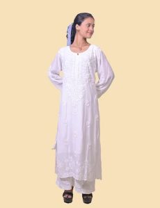 White Aline Muslin Chikankari Kurta