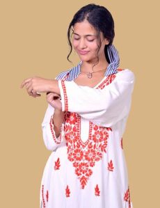 White Rayon Cotton Chikankari Kurta