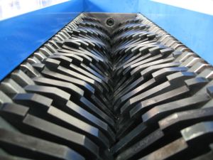 Rubberised Fabric Cutting Shredder Machine