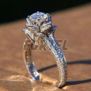 Ladies Diamond Ring