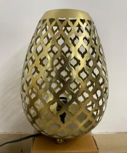 Iron Table top lamp (brass finish)