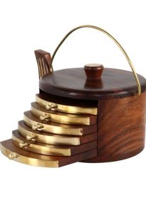 wooden kitchenware