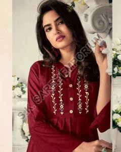 Ladies Designer Embroidery Rayon Kurti