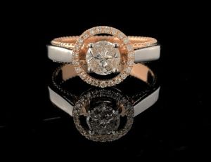 AULR814 Ladies Pie Cut Diamond Ring