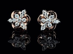 AUT1825 Diamond Stud Earrings