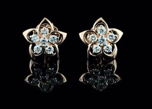AUT2268 Diamond Stud Earrings