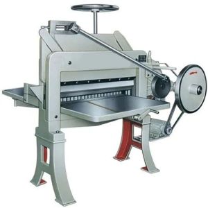 Semi Automatic Notebook Cutting Machine