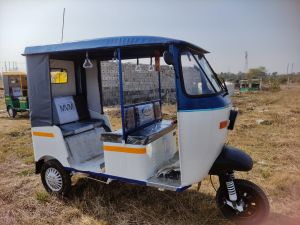 Mvm Vibrant E Auto