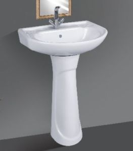 Classic Pedestal Wash Basin