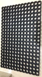 Black Rubber Hollow Mats