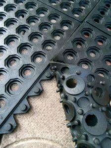 Black Rubber Lock Mats