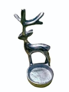 Reindeer T Lite Holder