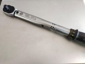 manual torque wrench