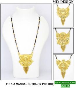 antique imitation jewellery