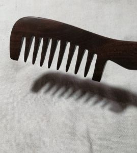 ROSE WOOD COMB