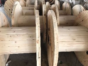 wooden packaging drums