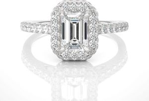 emerald cut engagement ring