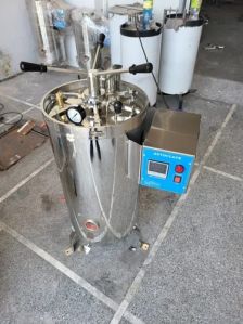 50 Ltr. Semi Automatic Autoclave