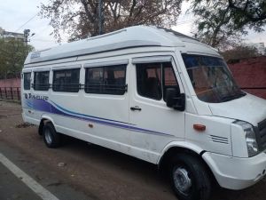 tempo traveller