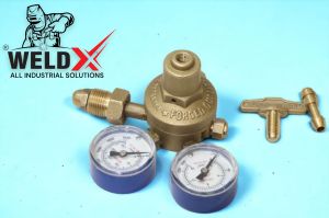 pressure gauge regulator