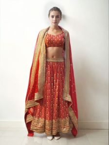 Crimson Splendor Bridal Lehenga Ensemble for Rental